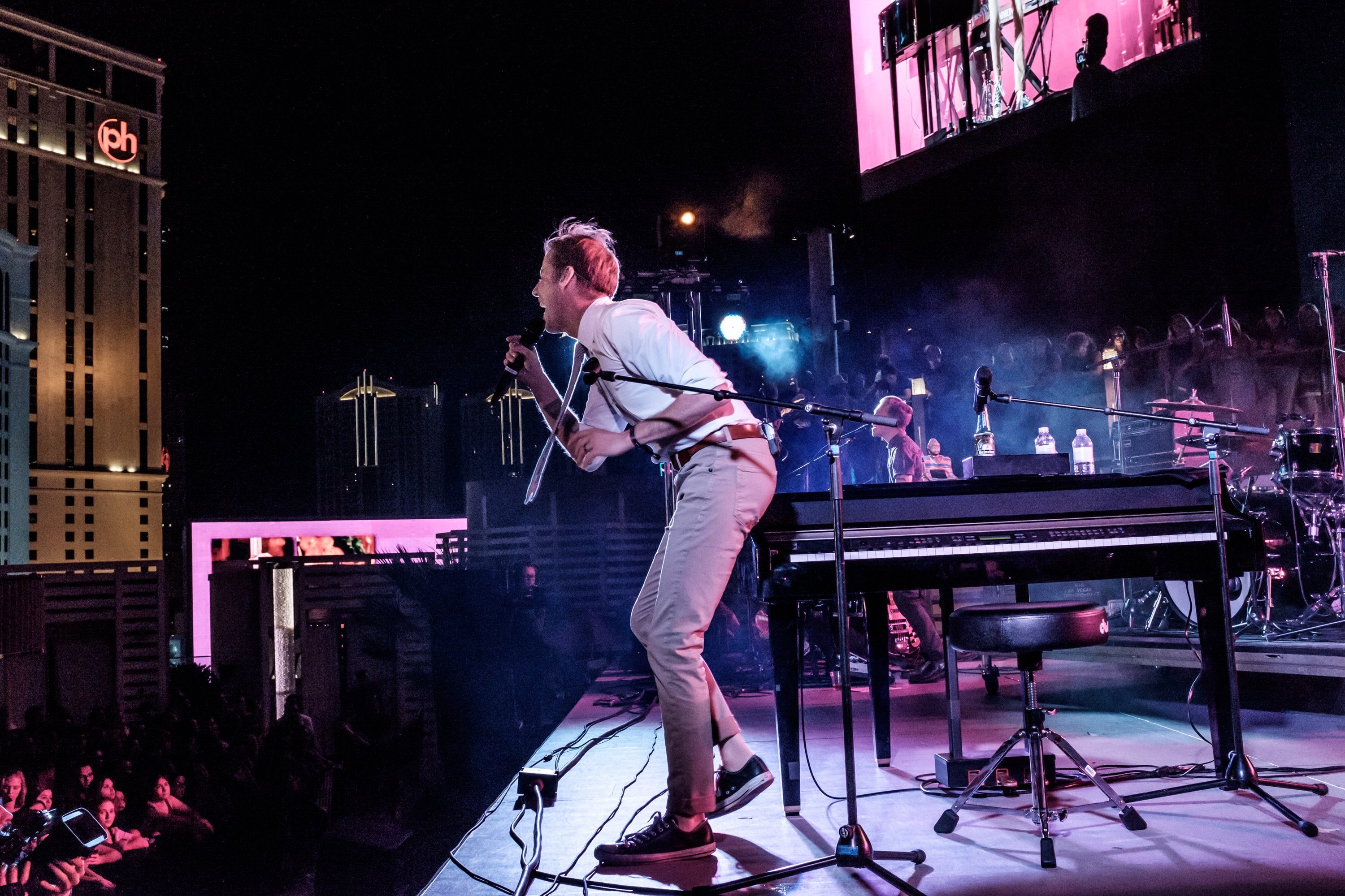 Summer Headline Shows + Las Vegas On Sale